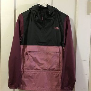 THE NORTH FACE WINDWALL WINDBREAKER. XS.